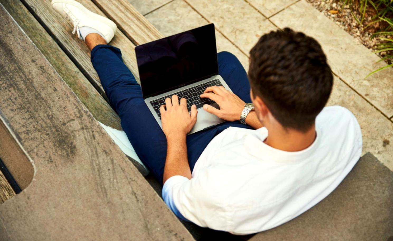 Strukturierte Finanzplanung mit Dokumenten und Berechnungen